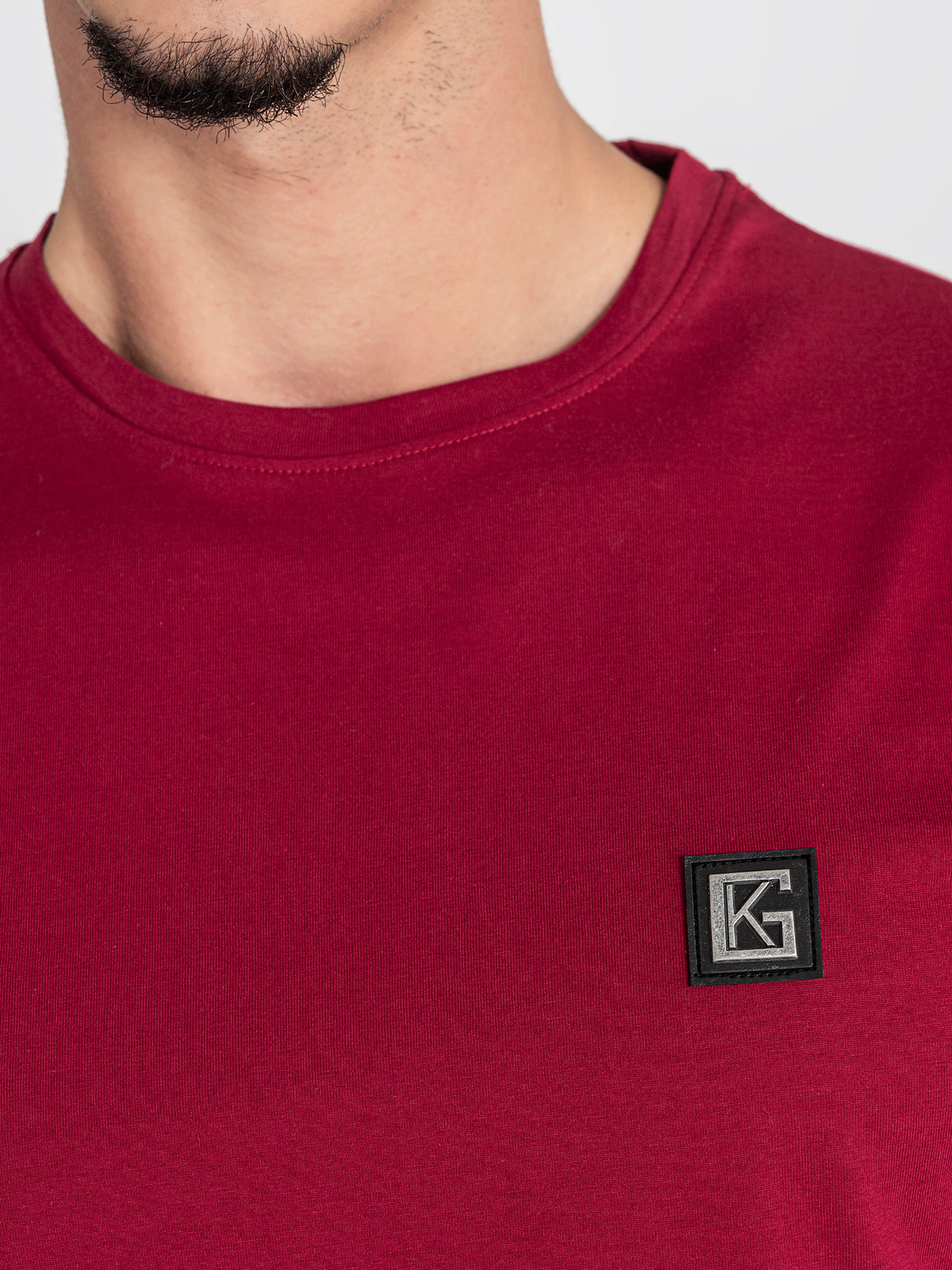 t-shirts / Burgundy GK Plaque Tee