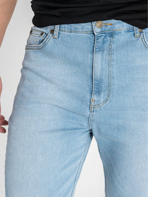 jeans / Light Blue Carrot Leg Jeans