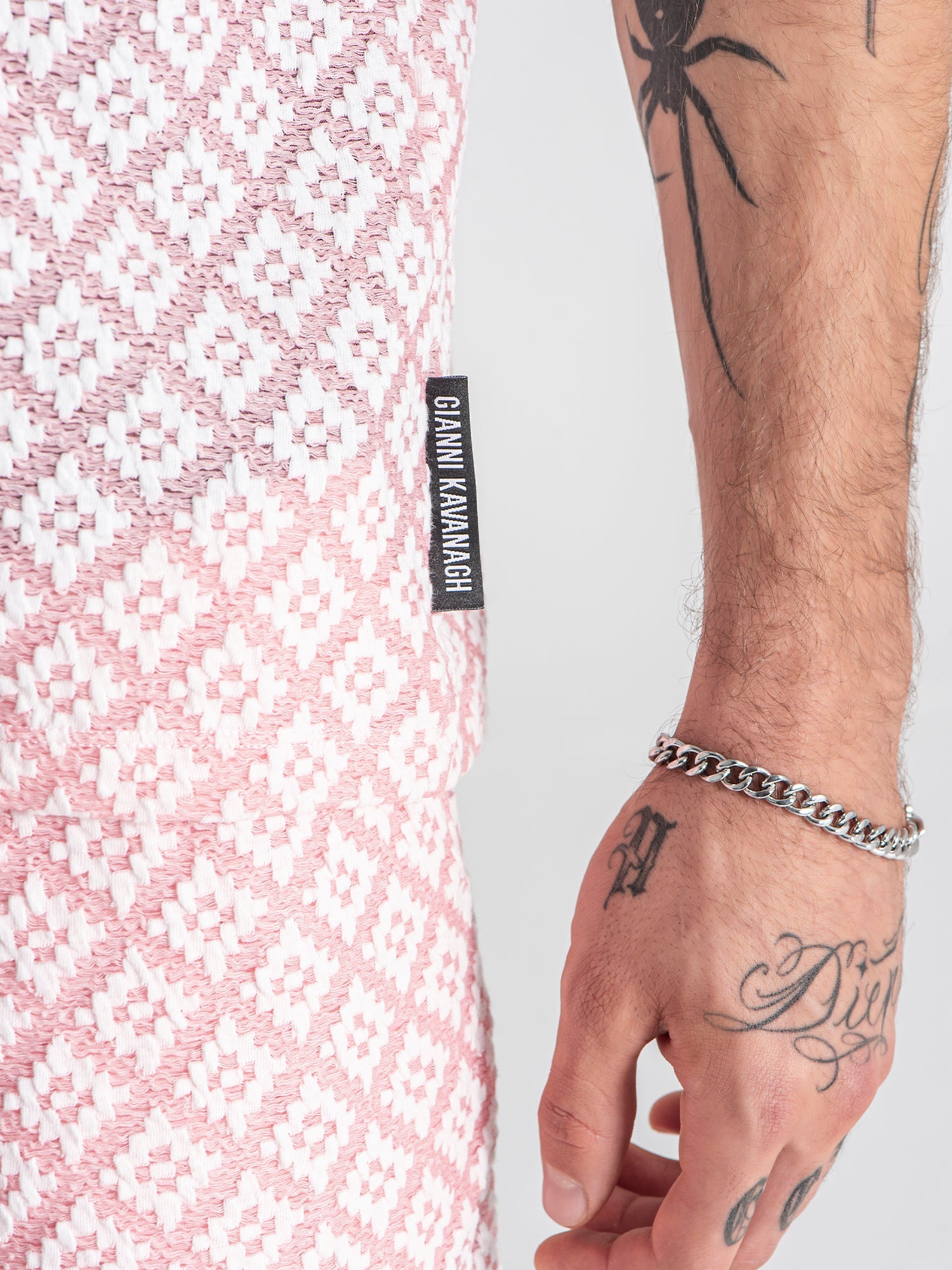shirts / Pink Diamond Shirt