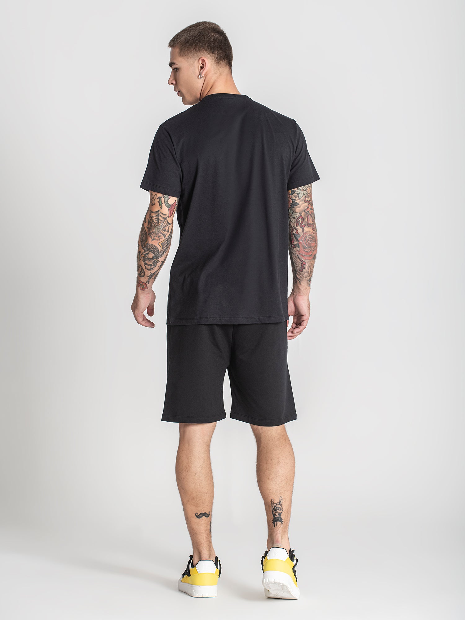 t-shirts / Black Futura Tape Tee